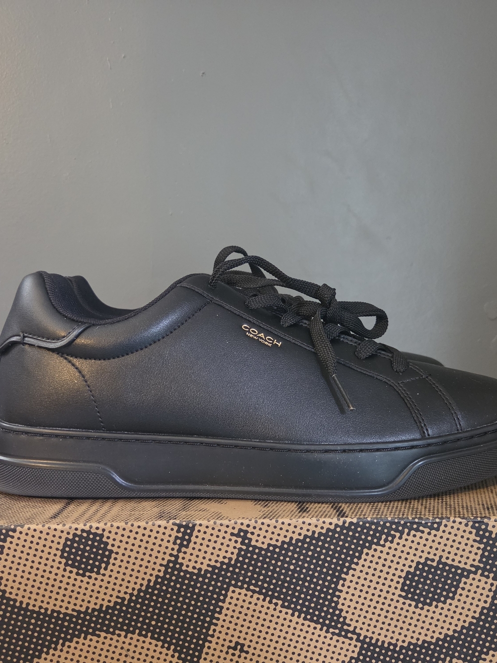 Coach Men’s Black Leather Low-Top Sneakers with Subtle Logo